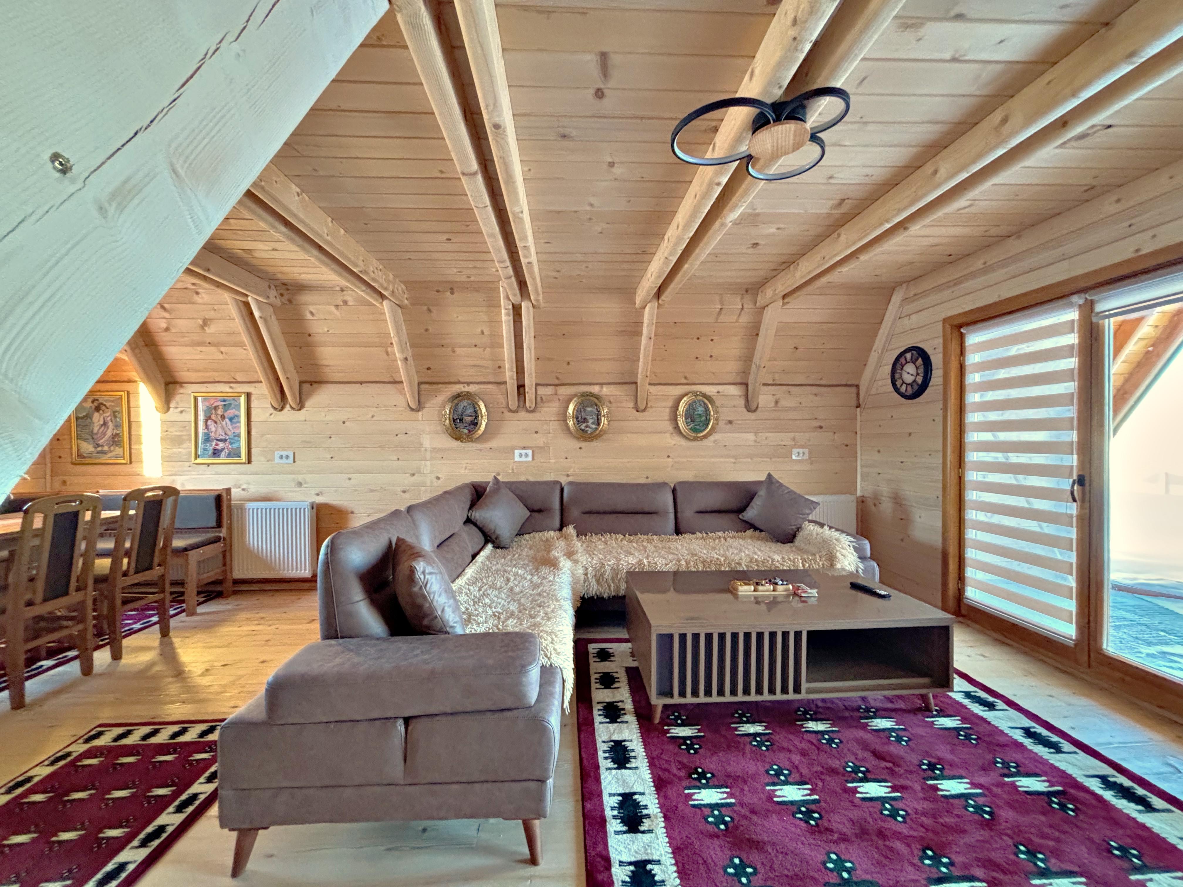 Kamp Peštersko polje 8